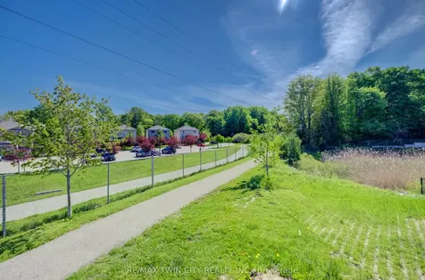 1989 Ottawa Street S Kitchener ON N2E 0G7