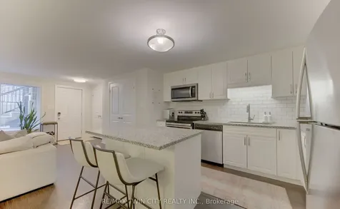 1989 Ottawa Street S Kitchener ON N2E 0G7