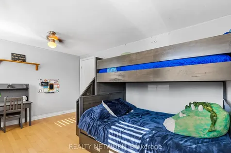 3734 Sinnicks Avenue Niagara Falls ON L2J 2G7