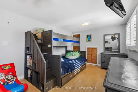 3734 Sinnicks Avenue Niagara Falls ON L2J 2G7