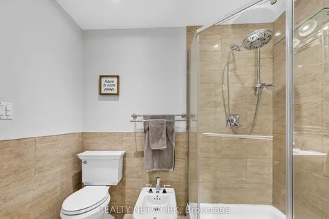 3734 Sinnicks Avenue Niagara Falls ON L2J 2G7