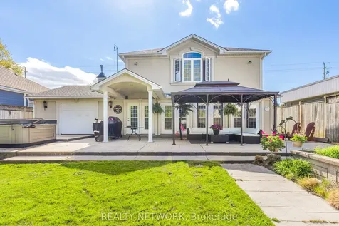 3734 Sinnicks Avenue Niagara Falls ON L2J 2G7