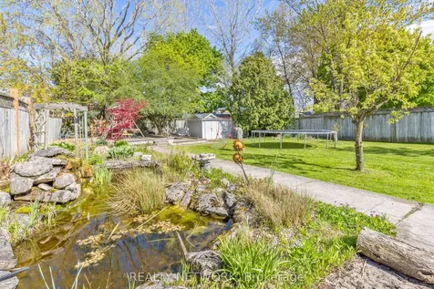 3734 Sinnicks Avenue Niagara Falls ON L2J 2G7