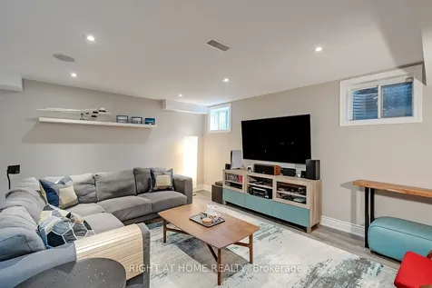 80 Forest Ridge Avenue Hamilton ON L8B 1V4