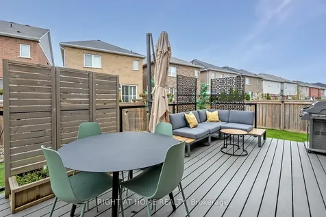 80 Forest Ridge Avenue Hamilton ON L8B 1V4