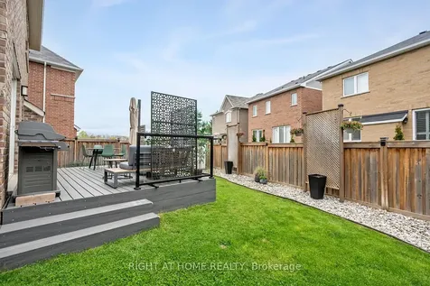 80 Forest Ridge Avenue Hamilton ON L8B 1V4
