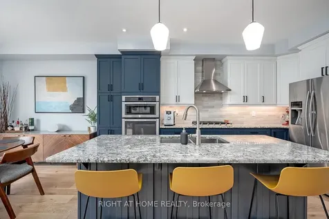 80 Forest Ridge Avenue Hamilton ON L8B 1V4