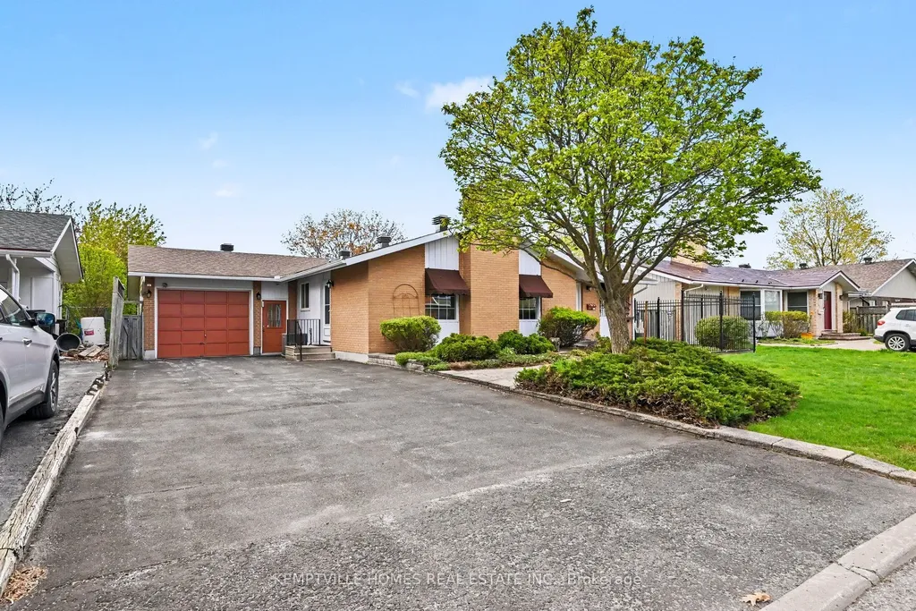 182 Abbotsford Road Kanata ON K2L 1C9