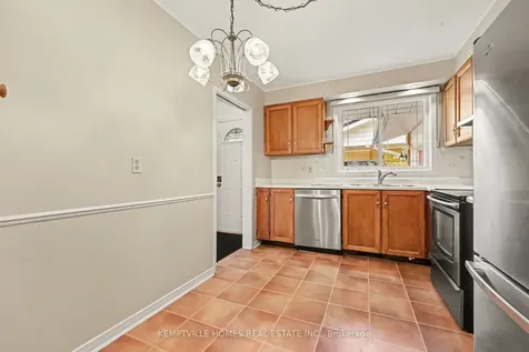 182 Abbotsford Road Kanata ON K2L 1C9