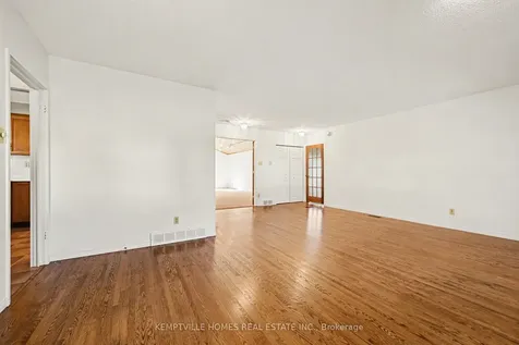 182 Abbotsford Road Kanata ON K2L 1C9