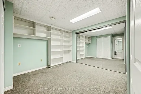 182 Abbotsford Road Kanata ON K2L 1C9