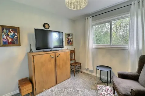 19 Manor Drive Brockville ON K6V 3E5