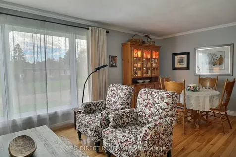 19 Manor Drive Brockville ON K6V 3E5