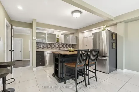 185 Denistoun Street Welland ON L3C 6J6