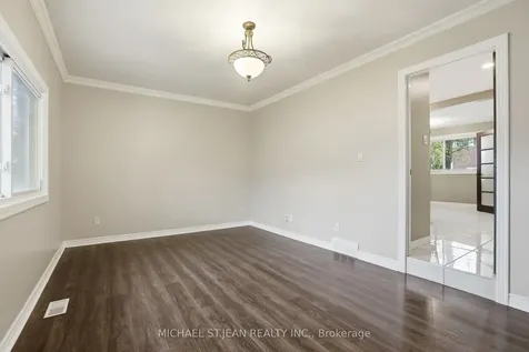 185 Denistoun Street Welland ON L3C 6J6