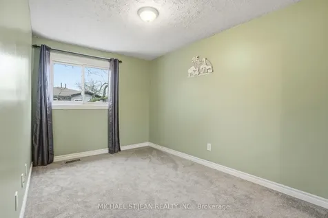 185 Denistoun Street Welland ON L3C 6J6