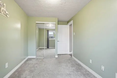 185 Denistoun Street Welland ON L3C 6J6