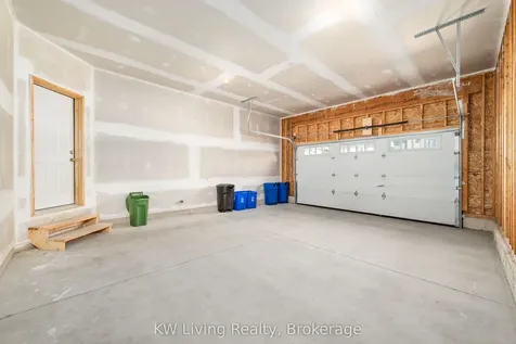 55 Hillcroft Way Kawartha Lakes ON K0M 1A0