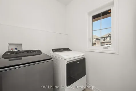 55 Hillcroft Way Kawartha Lakes ON K0M 1A0