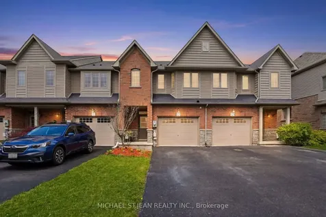 131 Bankfield Crescent Hamilton ON L8J 0B9