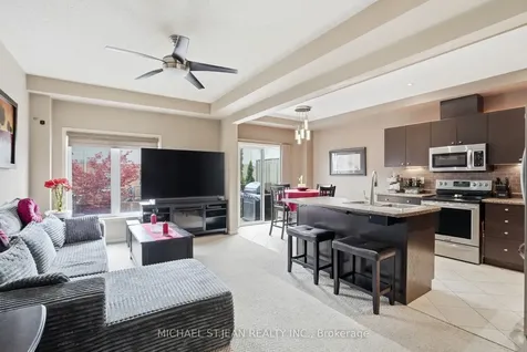 131 Bankfield Crescent Hamilton ON L8J 0B9