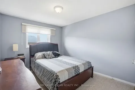 131 Bankfield Crescent Hamilton ON L8J 0B9