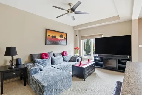 131 Bankfield Crescent Hamilton ON L8J 0B9