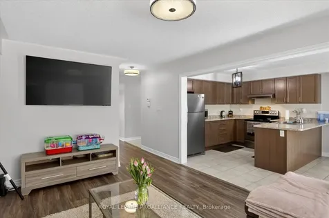 61 Briggs Grove Peterborough ON K9J 0H3