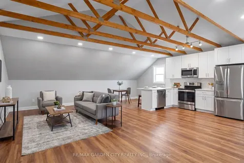 23 Northdale Drive St. Catharines ON L2M 3N8
