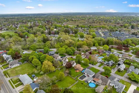 23 Northdale Drive St. Catharines ON L2M 3N8