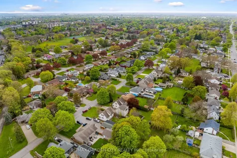 23 Northdale Drive St. Catharines ON L2M 3N8
