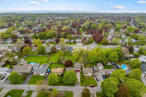 23 Northdale Drive St. Catharines ON L2M 3N8