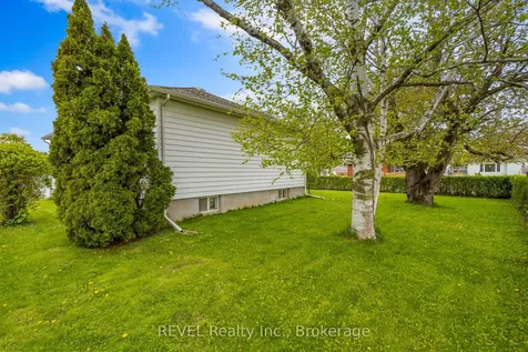 18 Nickerson Avenue St. Catharines ON L2N 3M2