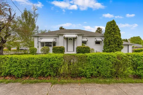 18 Nickerson Avenue St. Catharines ON L2N 3M2