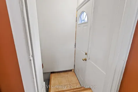 18 Nickerson Avenue St. Catharines ON L2N 3M2
