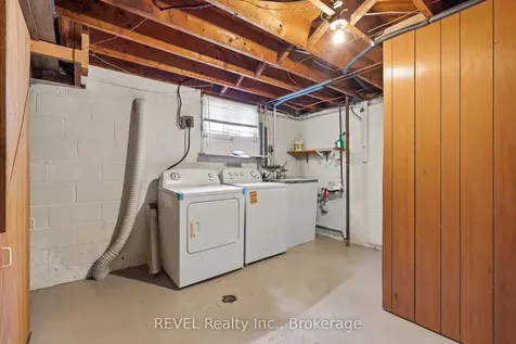 18 Nickerson Avenue St. Catharines ON L2N 3M2