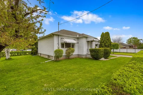 18 Nickerson Avenue St. Catharines ON L2N 3M2