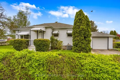 18 Nickerson Avenue St. Catharines ON L2N 3M2