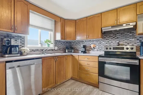96 Cedar Street Brighton ON K0K 1H0