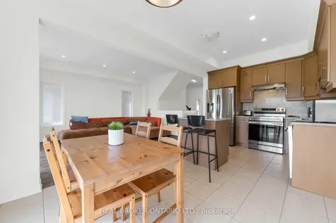 123 Sycamore Street Welland ON L3C 0H9