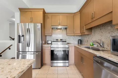 123 Sycamore Street Welland ON L3C 0H9