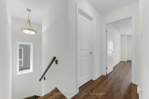 123 Sycamore Street Welland ON L3C 0H9