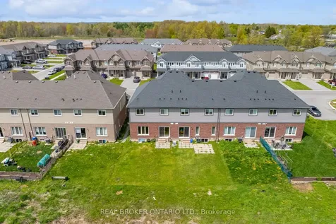 123 Sycamore Street Welland ON L3C 0H9