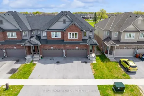 123 Sycamore Street Welland ON L3C 0H9