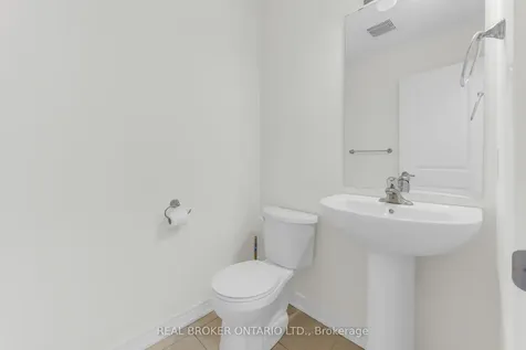 123 Sycamore Street Welland ON L3C 0H9
