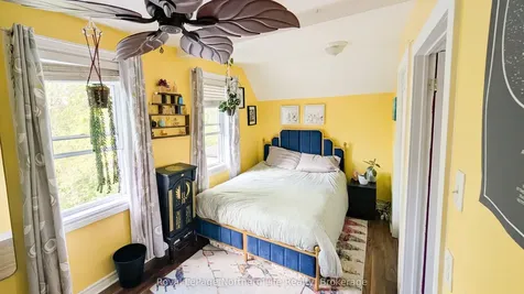 137 Fourth Avenue W North Bay ON P1B 3M7