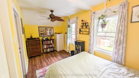 137 Fourth Avenue W North Bay ON P1B 3M7