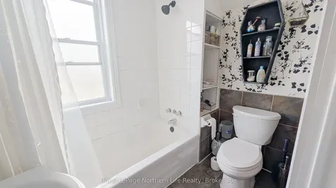 137 Fourth Avenue W North Bay ON P1B 3M7