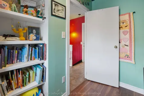 137 Fourth Avenue W North Bay ON P1B 3M7