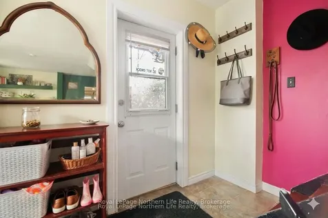 137 Fourth Avenue W North Bay ON P1B 3M7